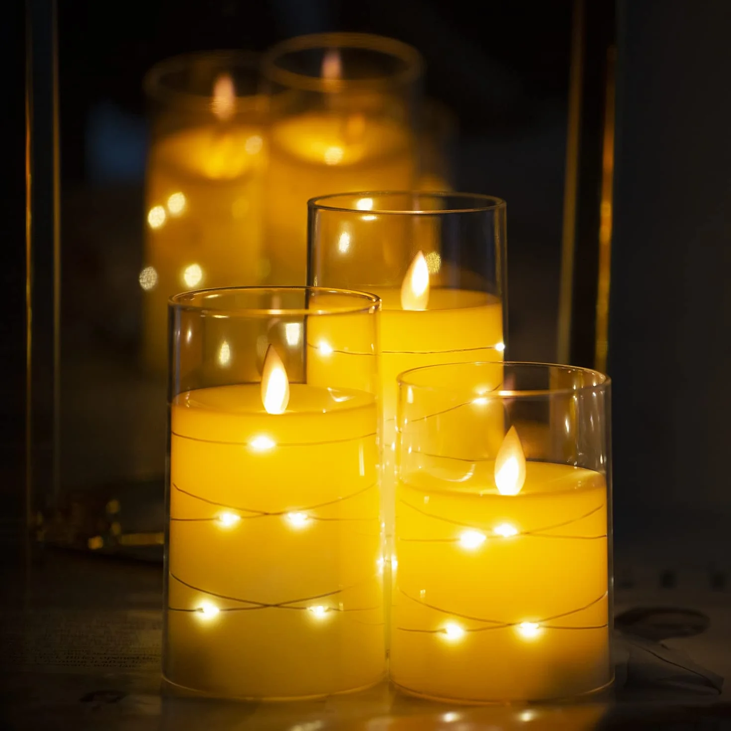 Bougies LED Flamme Vacillante Lot de 3, Bougies à Piles en Verre avec Télécommande et Minuteur, Diamètre 7.6 cm, Hauteur 10.2-15.3 cm, Ivoire