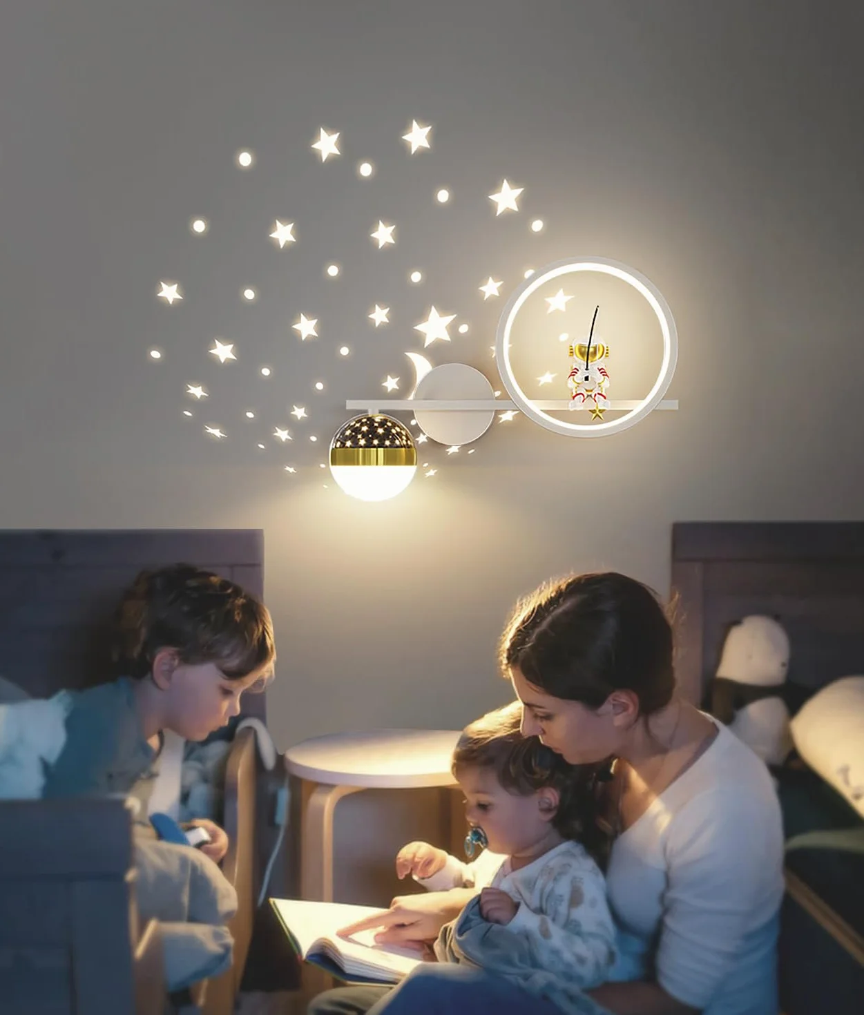 Applique Murale Enfant LED Moderne Lampe Murale Dimmable Astronaute 30W