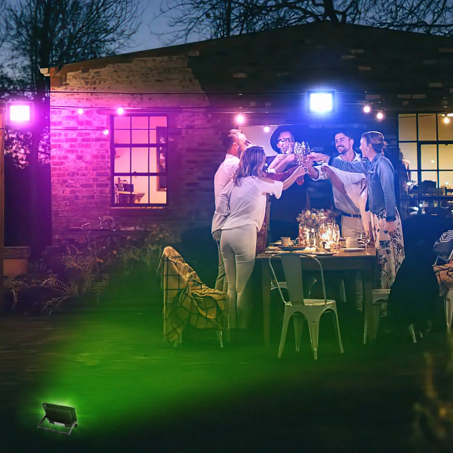 Projecteur LED RGB Extérieur 10W 8pack IP66 Étanche avec Télécommande 16 Couleurs 4 Modes Fonction Mémoire
