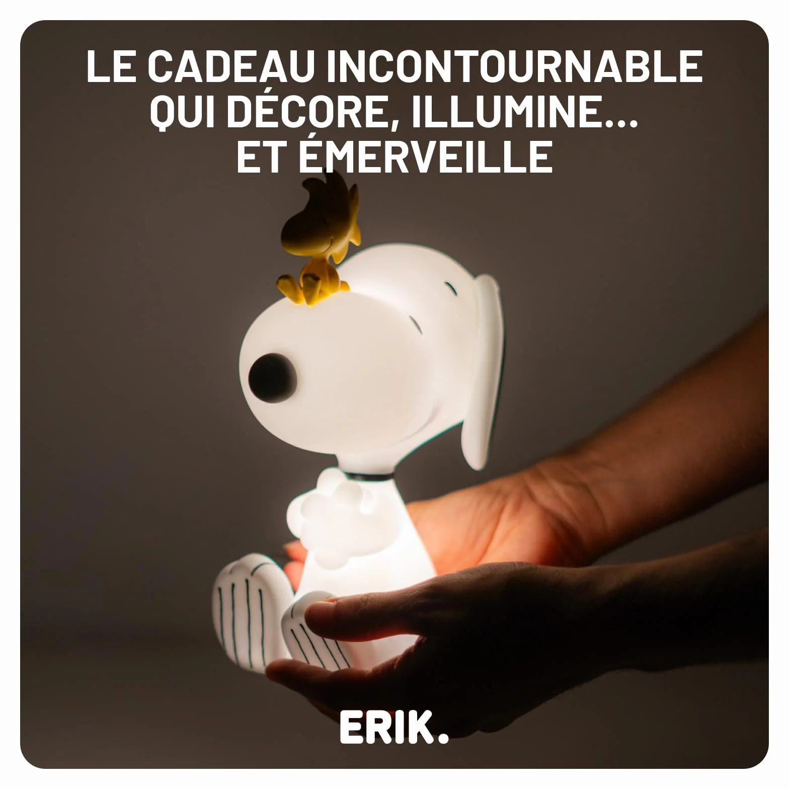 Grupo Erik Lampe Décorative Snoopy Veilleuse Enfant Fonctionne avec 3 Piles AAA ou USB