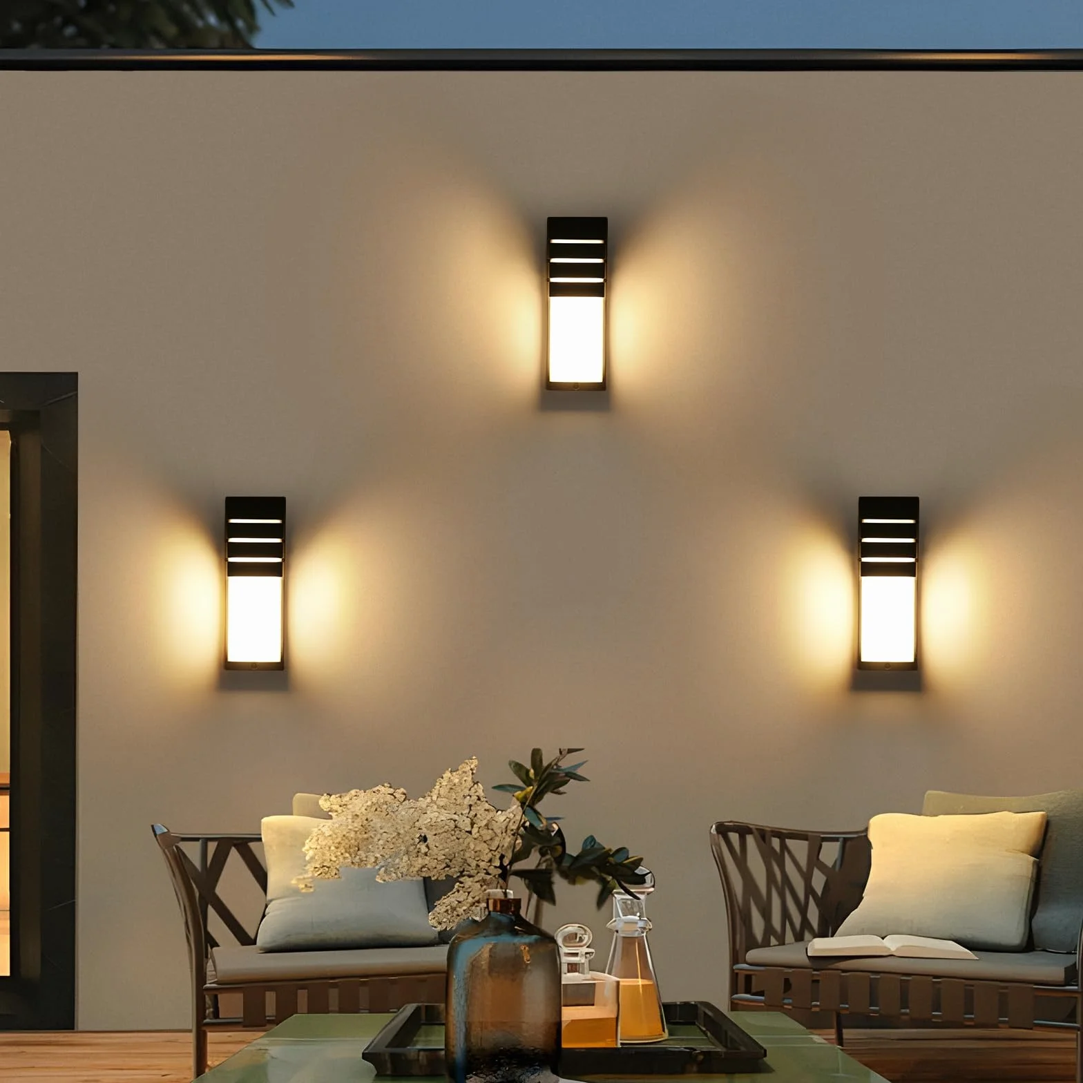 Goeco Applique Murale Extérieure LED 12W 1300LM IP65 Étanche Lampe Murale 3000K Lumière Chaude Noir 22.5CM x 8CM