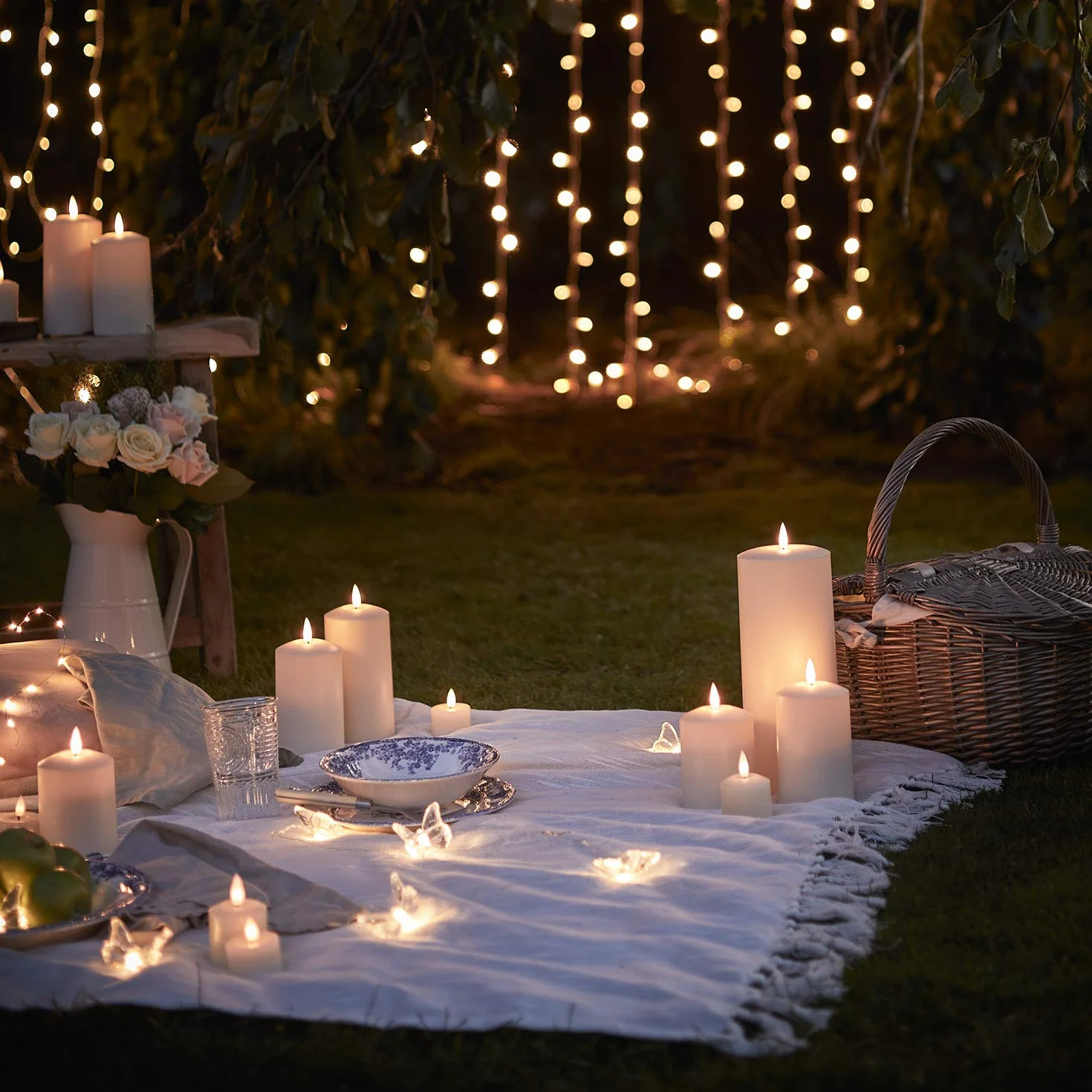 Lights4fun Grande Bougie TruGlow® LED Blanc Chaud 15 cm Extérieur Piles