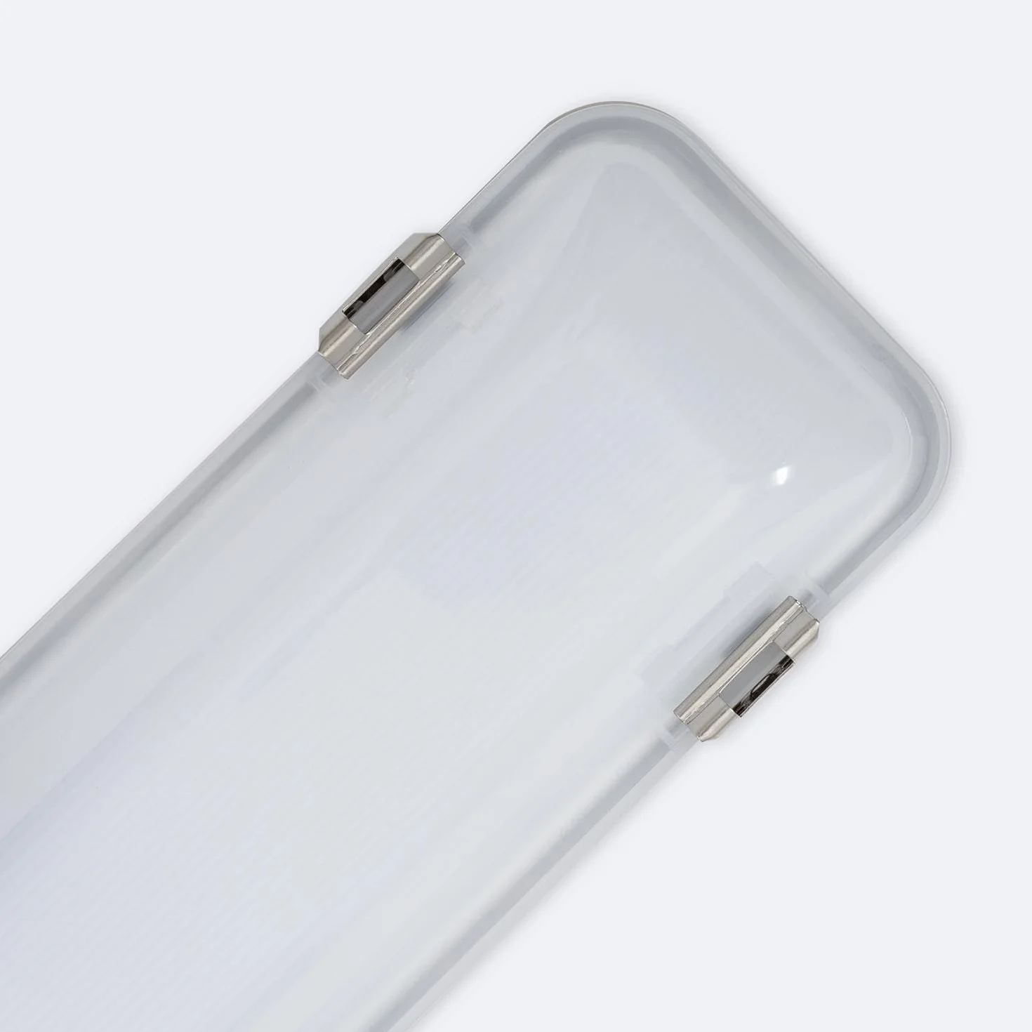 Réglette LED Étanche LEDKIA LIGHTING 60cm 18W 150lm/W IP65 4000K Blanc Neutre