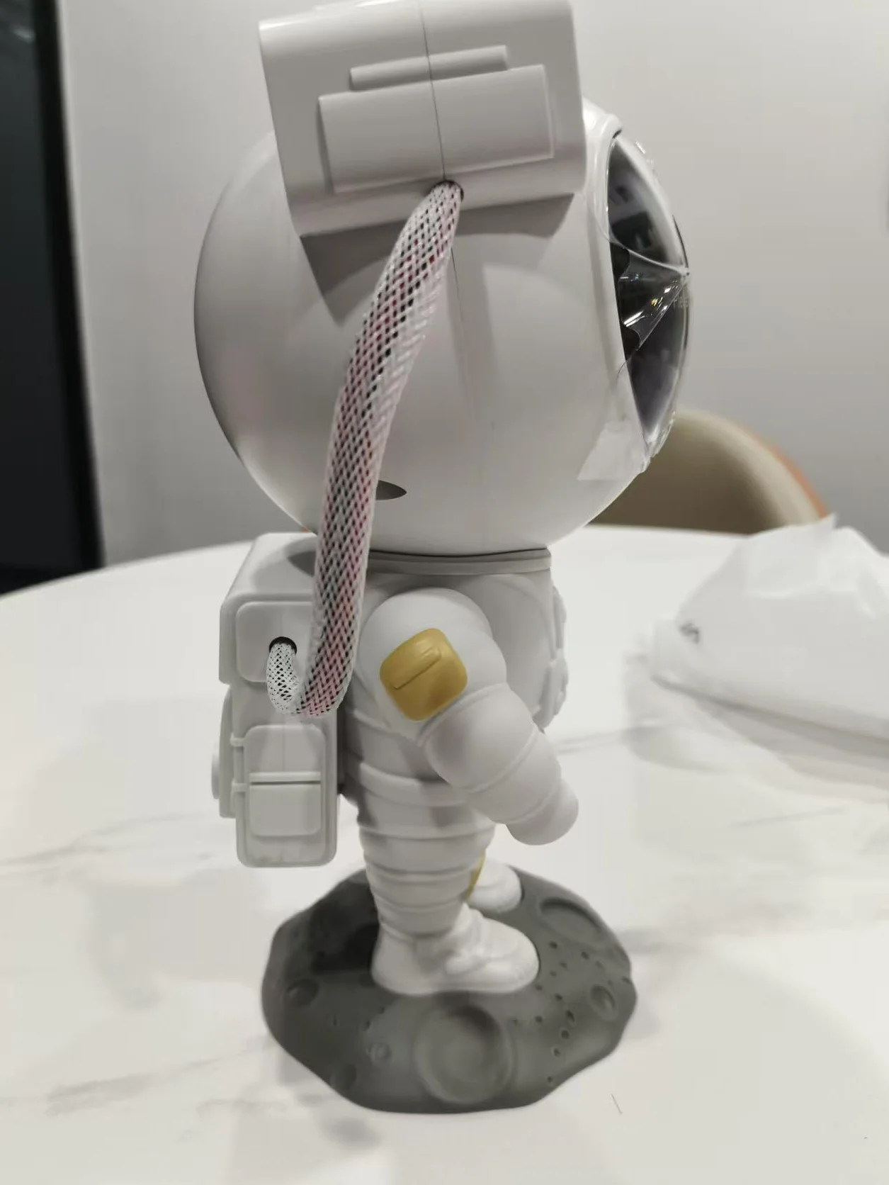 SFOUR Proiettore a LED effetto cielo stellato Astronauta lampada notturna per bambini adulti feste casa (WHITE)