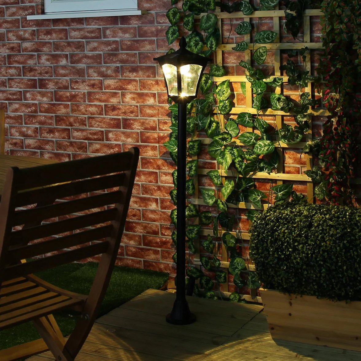 Festive Lights Lampadaire Solaire LED Noir 120cm Blanc Chaud Jardin