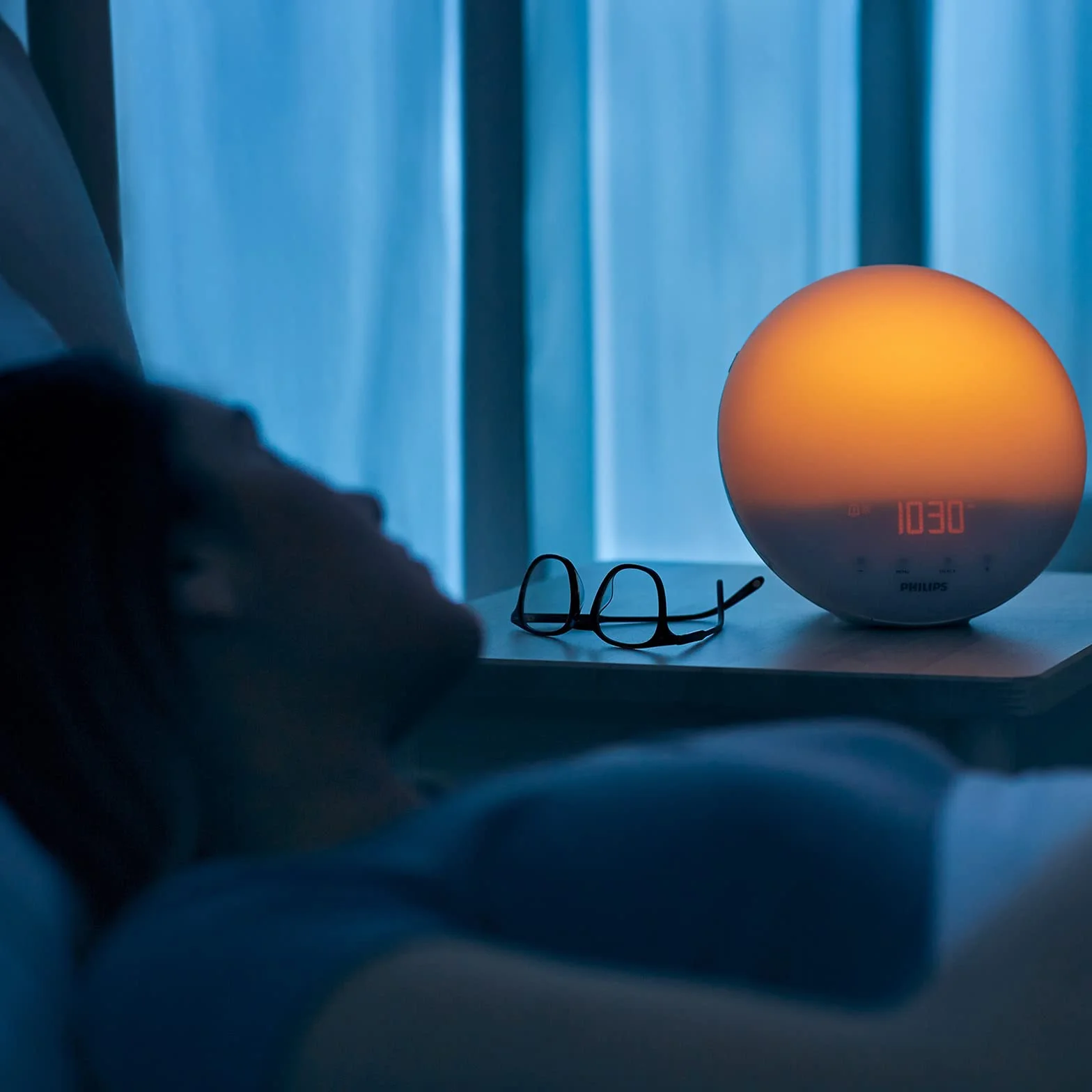 Philips Radio réveil lumineux HF3531/01 avec veilleuse, port USB