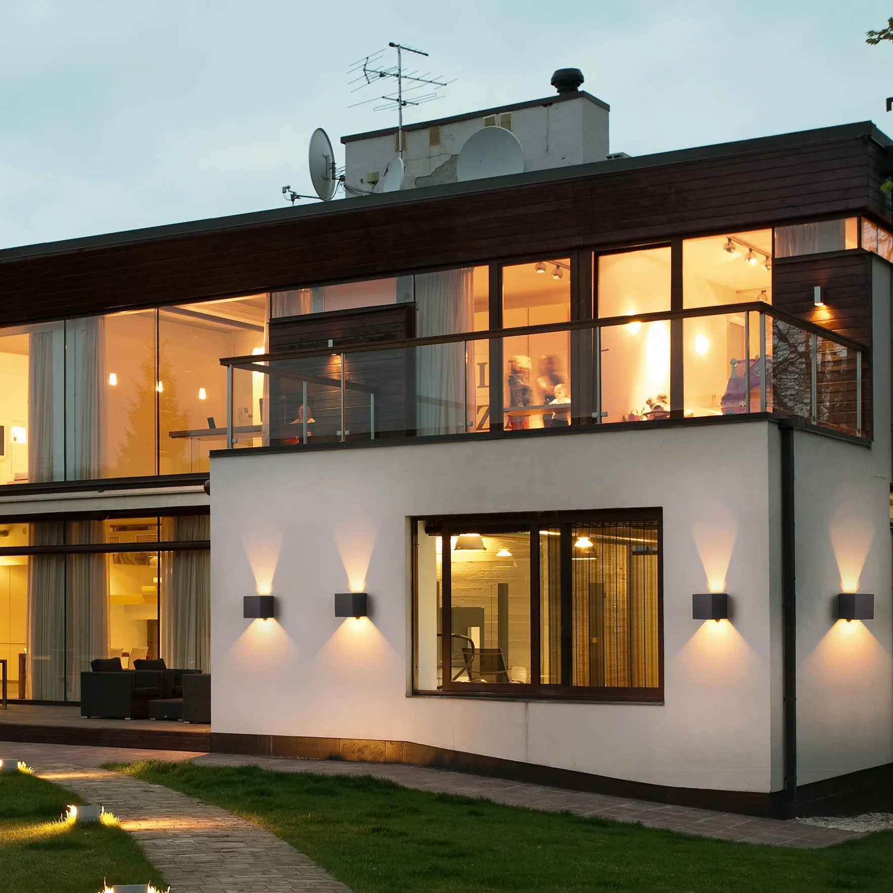 Applique Murale LED 12W Intérieur Extérieur Détecteur Mouvement 3000K Blanc Chaud IP65 Noir