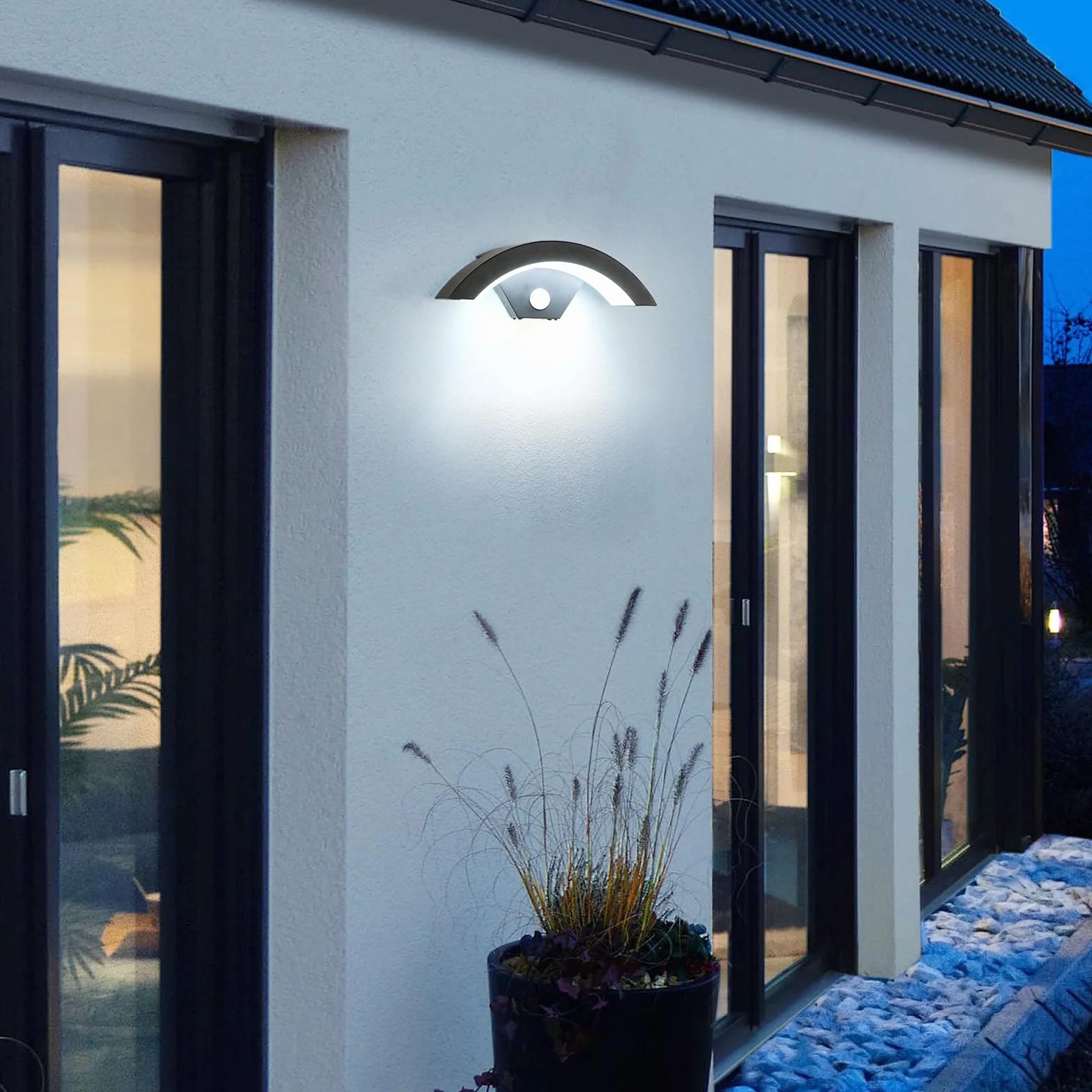 Applique Murale LED Extérieure 24W 2700LM Détecteur de Mouvement IP65 Imperméable Noir