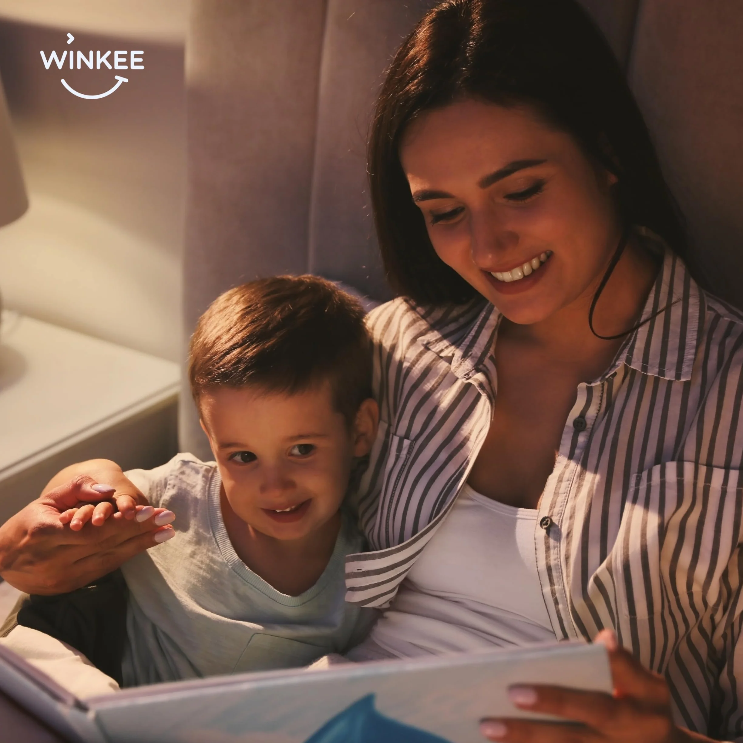 Winkee Lampe Torche Enfant Rechargeable LED Silicone Licorne Camping Randonnée Voyages Batterie Intégrée 12 h Autonomie