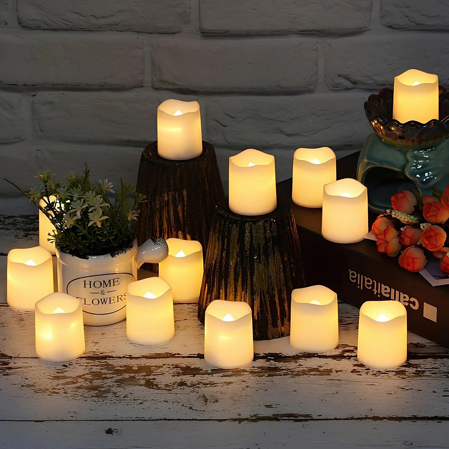 Bougies LED Flamme 24 Pièces, Chandelles Lumineuses Sans Flamme, Chauffe-Plat Électriques pour Décoration Maison Noël Mariage
