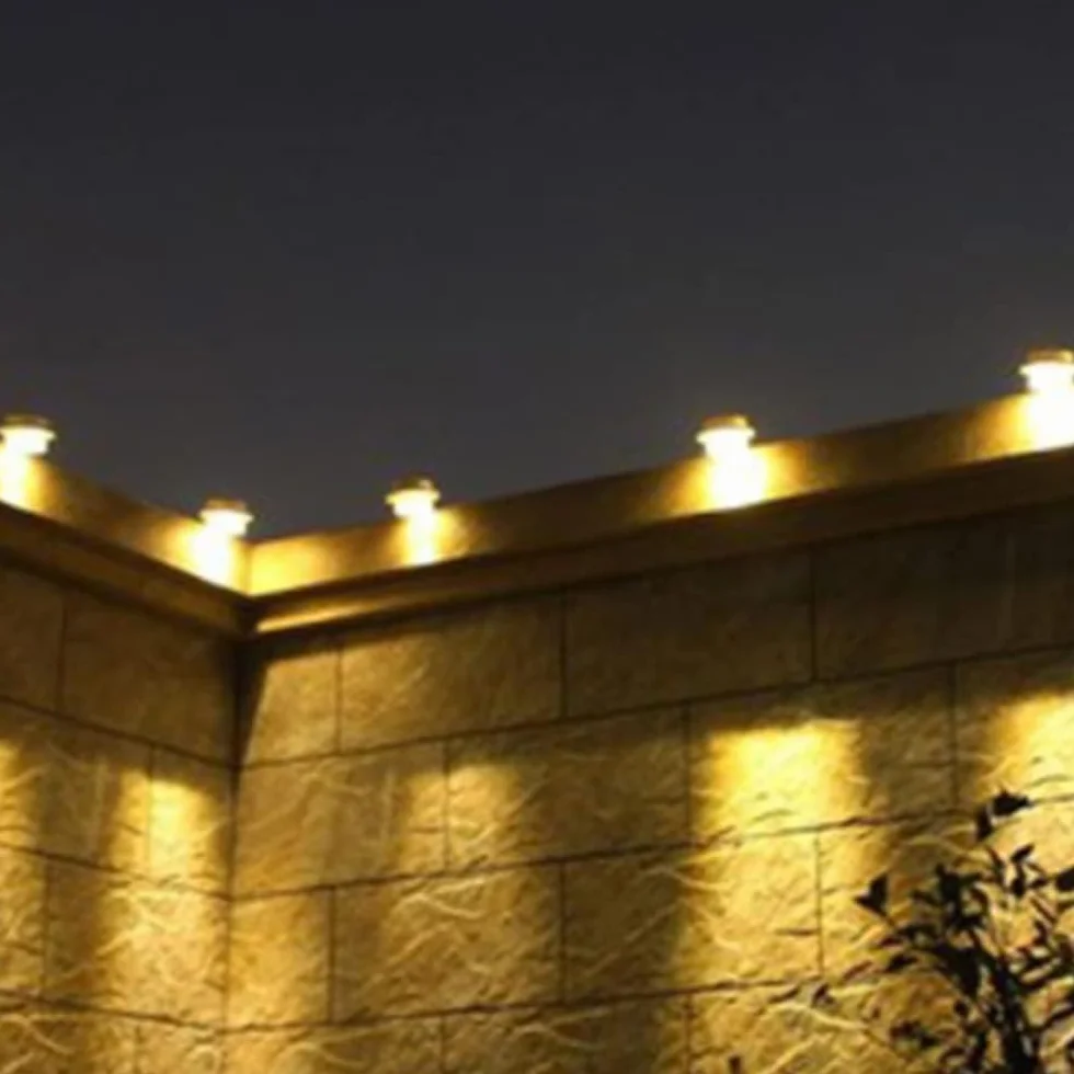 Pack de 3 Lampes Solaires LED pour Gouttière en PP, Éclairage Extérieur avec Détecteur Crépusculaire