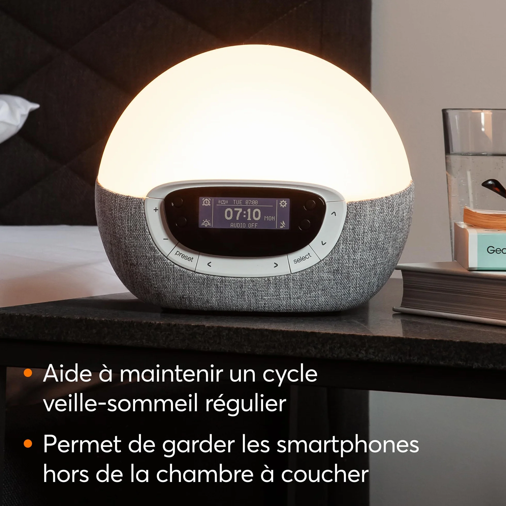 Lumie Bodyclock Shine 300 Réveil Simulateur d’Aube et Crépuscule Radio 14 Mélodies