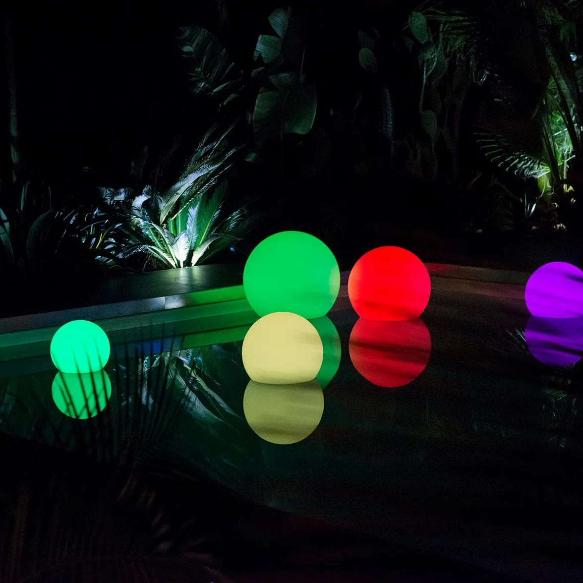 BOBBY Boule lumineuse LED sans fil flottante ∅40cm multicolore dimmable avec télécommande et socle à induction
