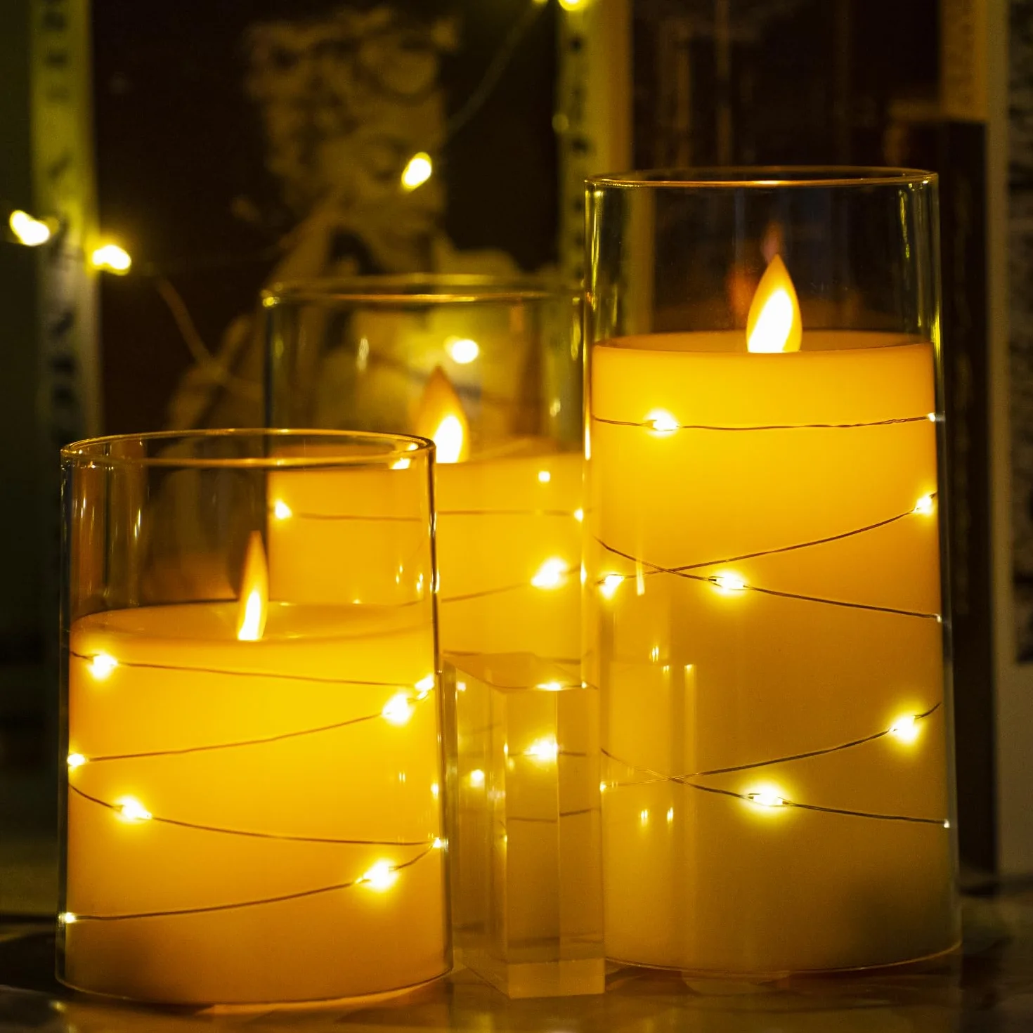 Bougies LED Flamme Vacillante Lot de 3, Bougies à Piles en Verre avec Télécommande et Minuteur, Diamètre 7.6 cm, Hauteur 10.2-15.3 cm, Ivoire