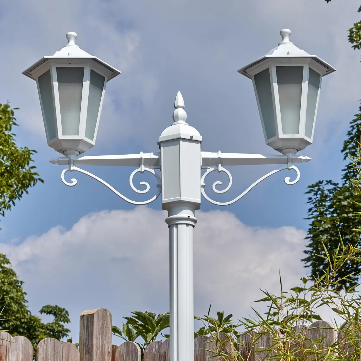 Lampadaire Loria métal verre blanc dépoli 200 cm réglable 2x E27 IP44 vintage