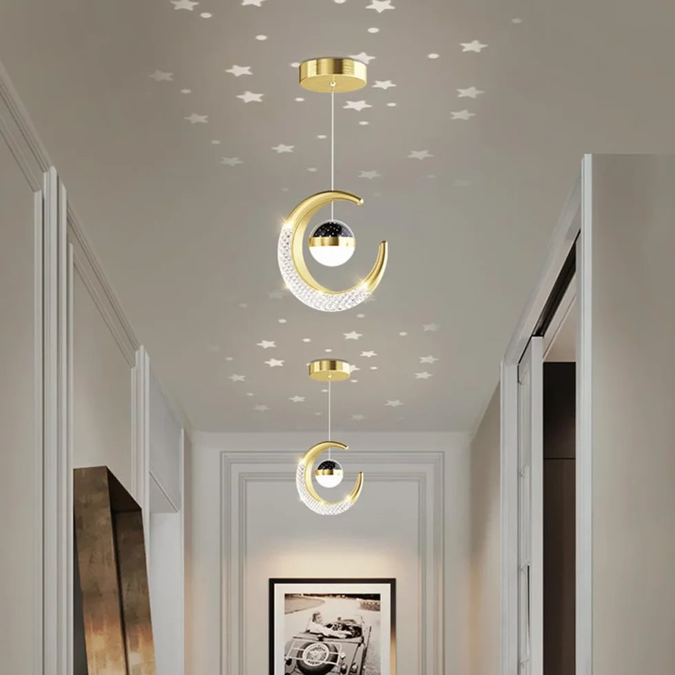 Suspension Luminaire Lune LED 10W Lustre Plafonnier Projection Étoiles Chambre Enfant Café Bar Restaurant Lumière Chaude Dorée