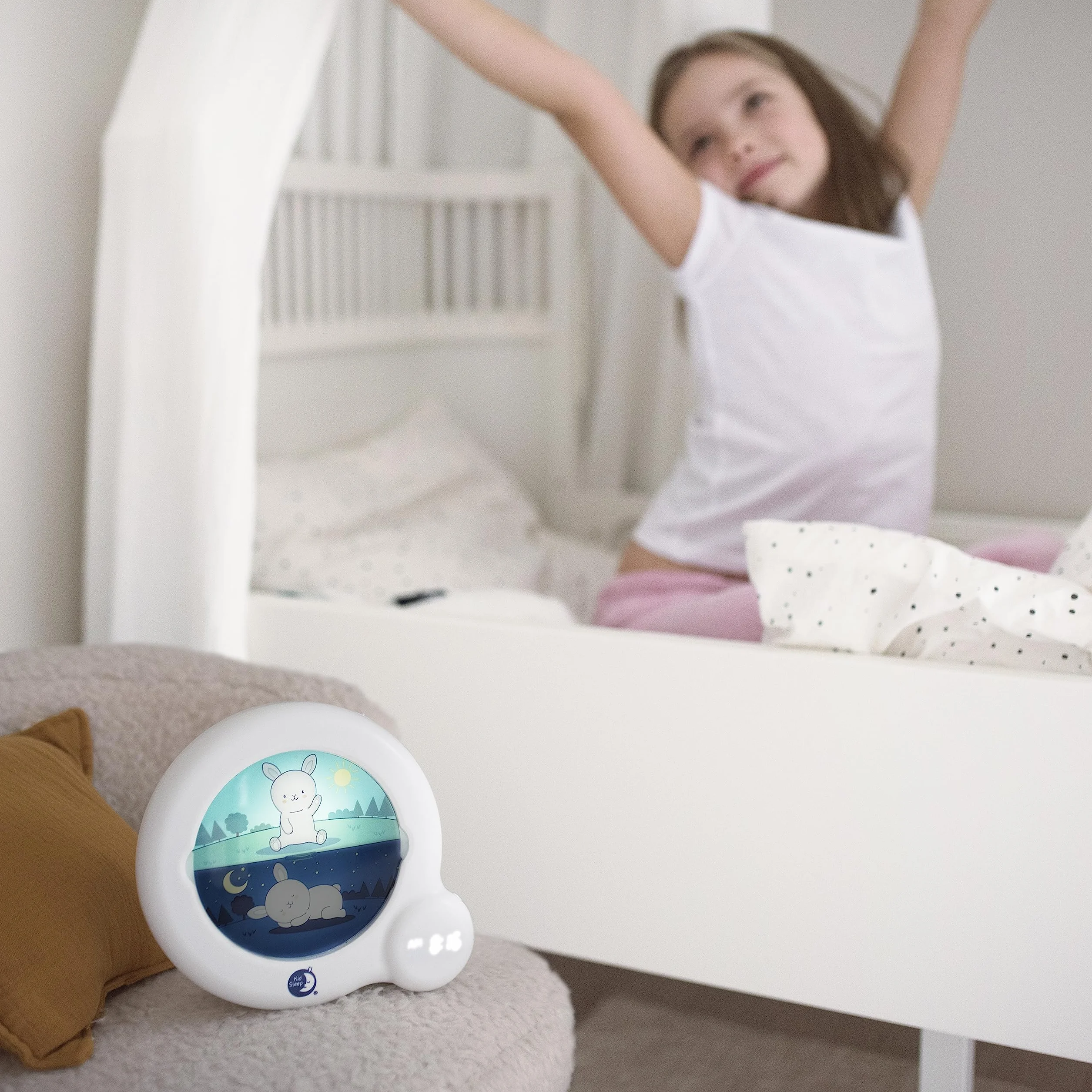 Pabobo Kid'Sleep Essential Indicateur de Réveil Veilleuse éducative avec Programmation Facile et Verrou Parental