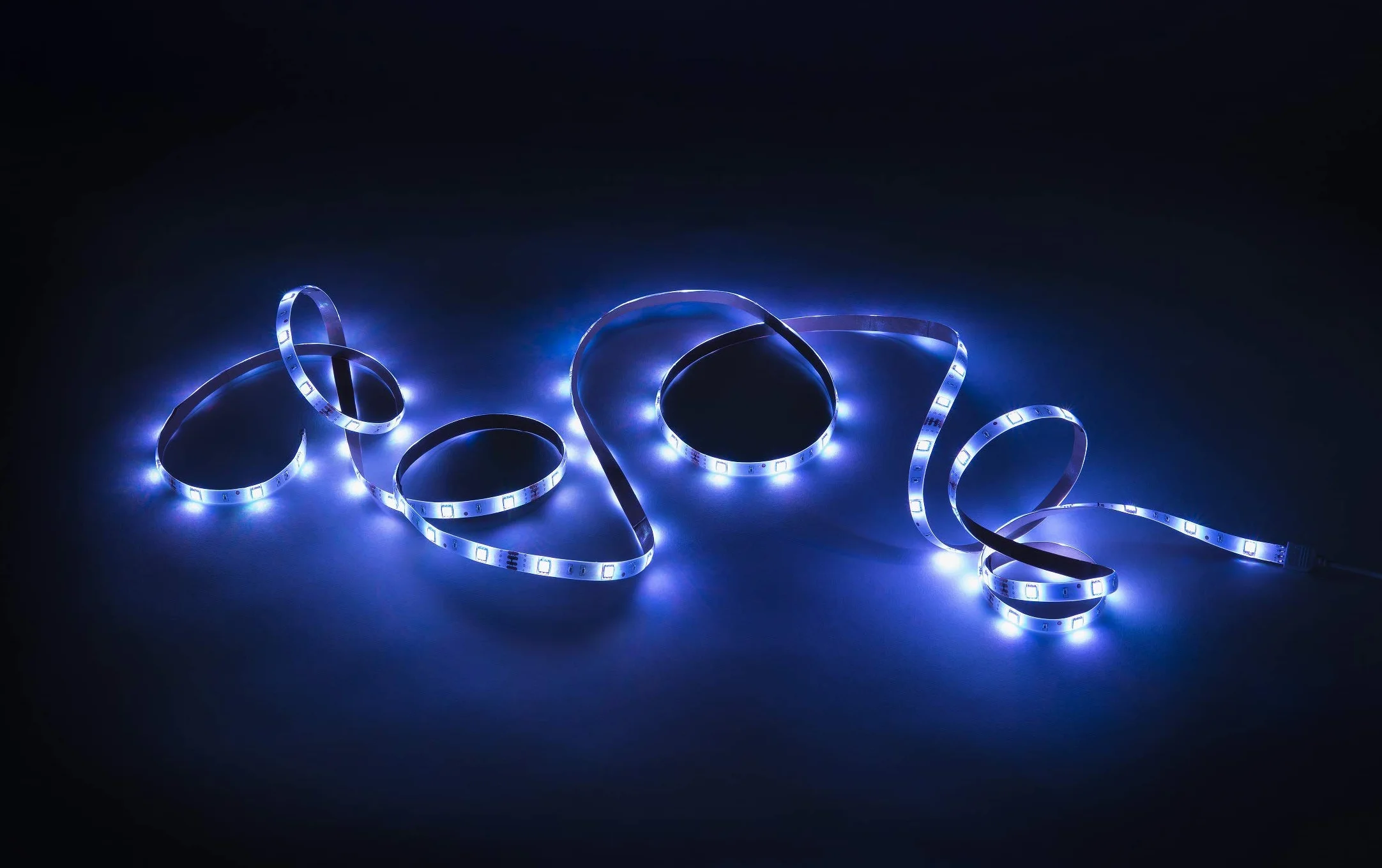 Konyks Dallas Easy Ruban LED connecté Wi-Fi BT 3 mètres compatible Alexa Google Home