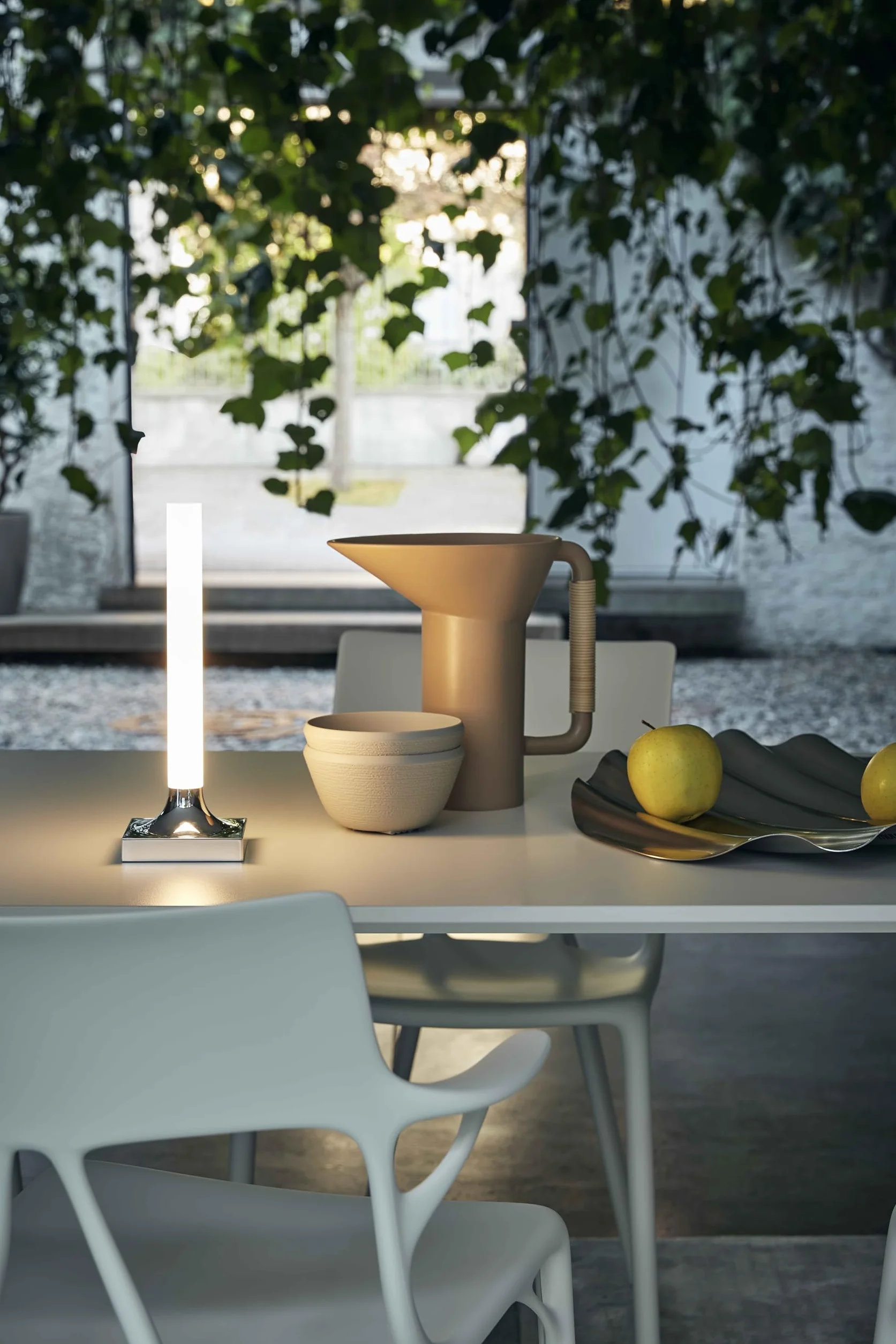 Kartell Goodnight Outdoor Lampe de table à batterie avec variateur de lumière H 29 cm Chrome brillant
