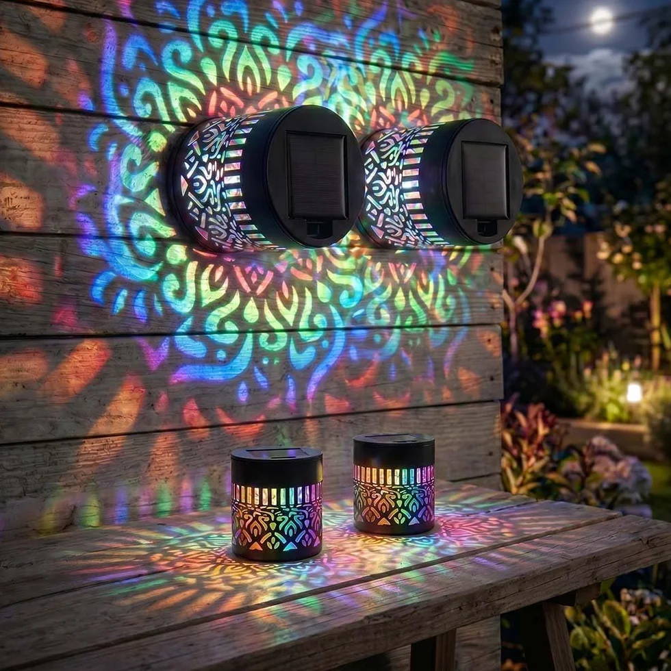 Lampes Solaires Décoratives Mandala 2026 Applique Murale Solaire Projecteur Clôture Jardin Extérieure 2PCS