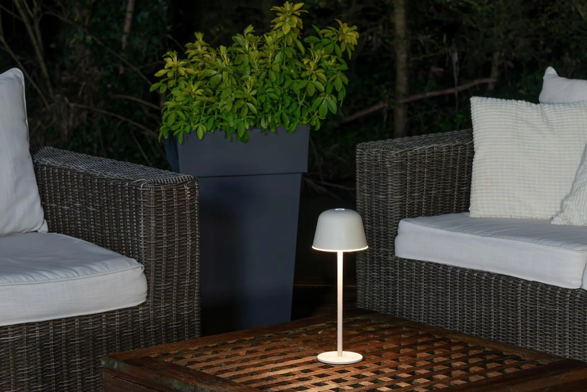 Osram ENDURA STYLE TABLE 2,5W 200lm IP54 lampe de table extérieur batterie rechargeable gradation continue
