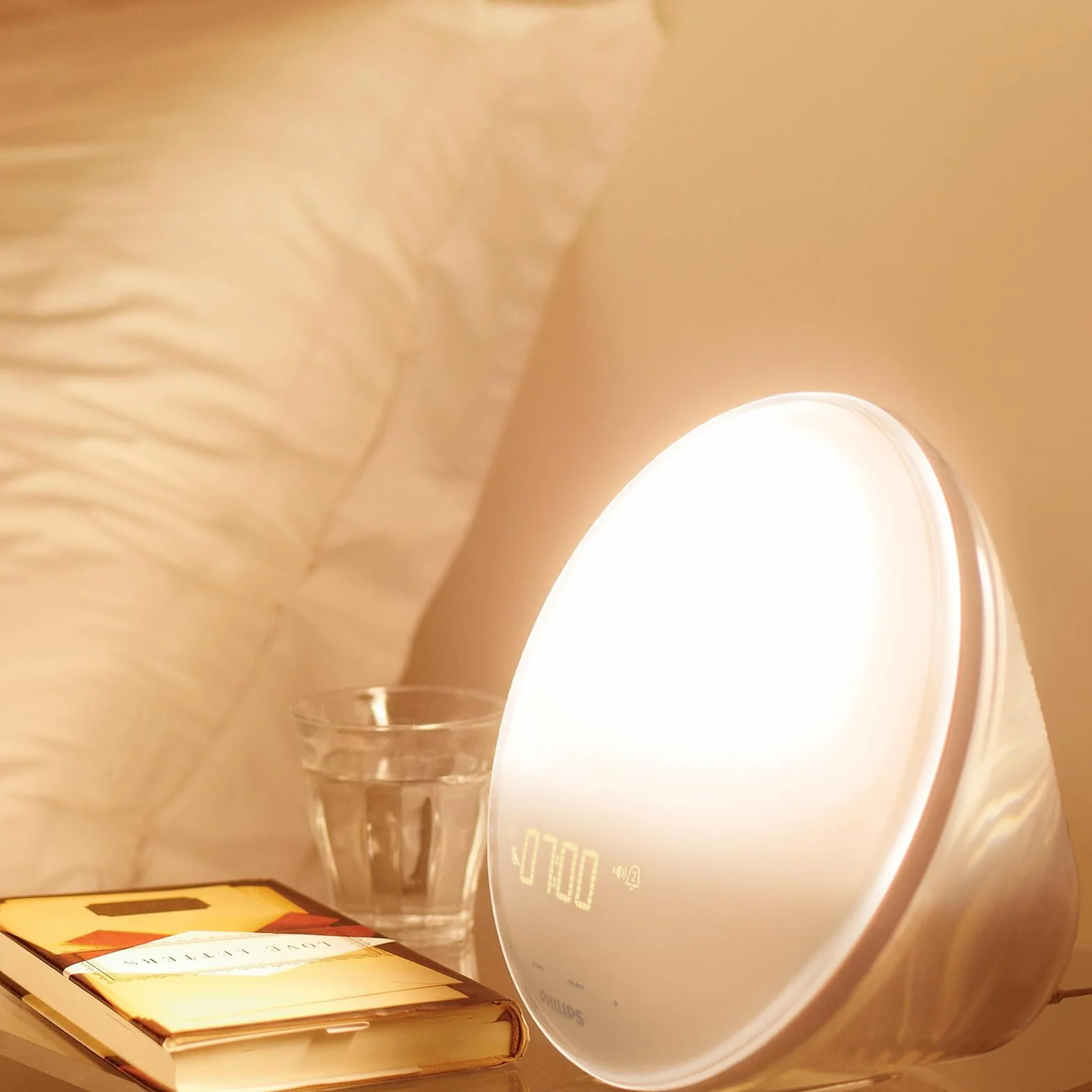 PHILIPS SmartSleep Wake-up Light HF3521/01 – Lampe de réveil avec simulation colorée du lever de soleil, 20 niveaux de luminosité, 6 sons naturels, éclairage nocturne