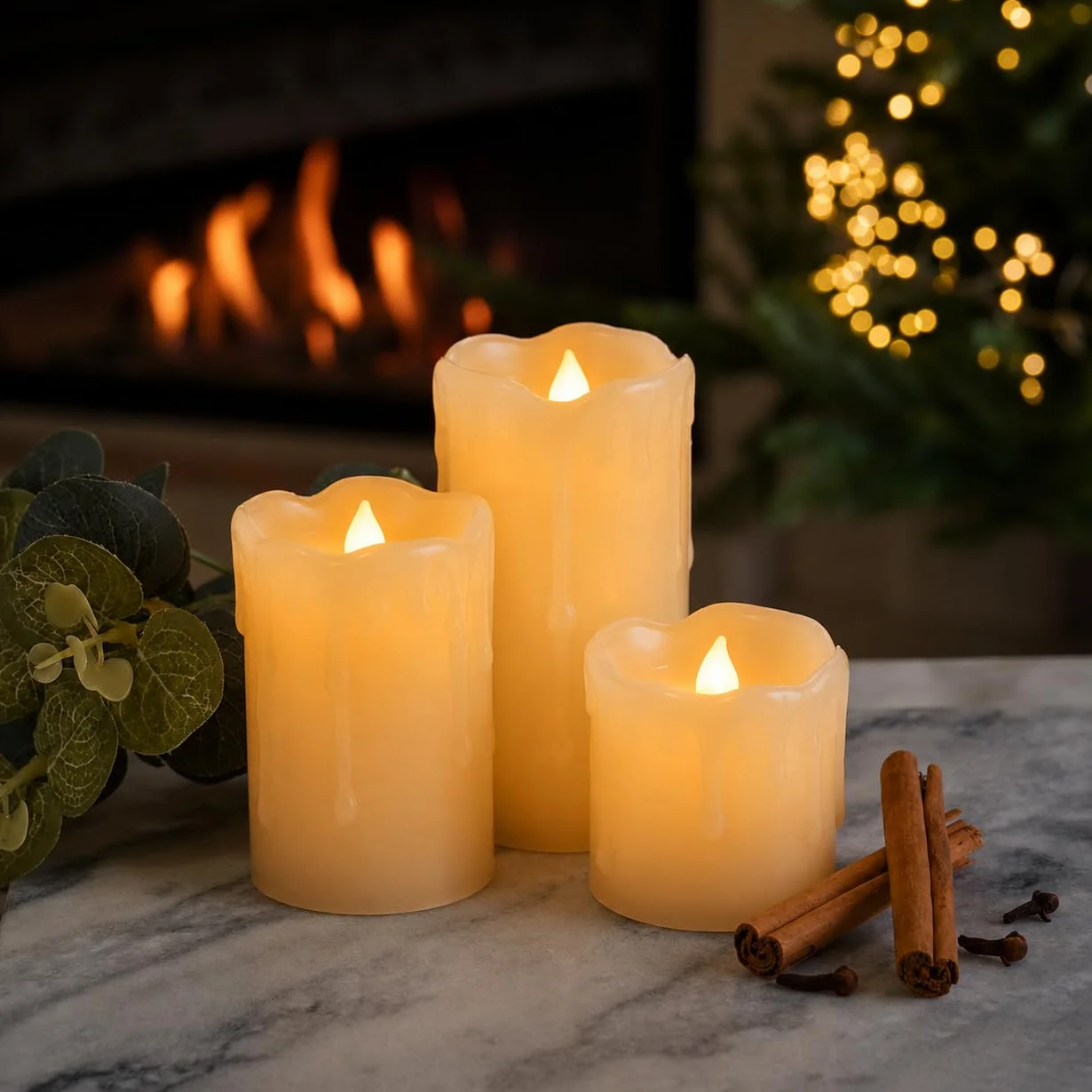Festive Lights Lot de 3 Bougies LED Effet Flamme Vacillante Cire Effet Fondu Pilier