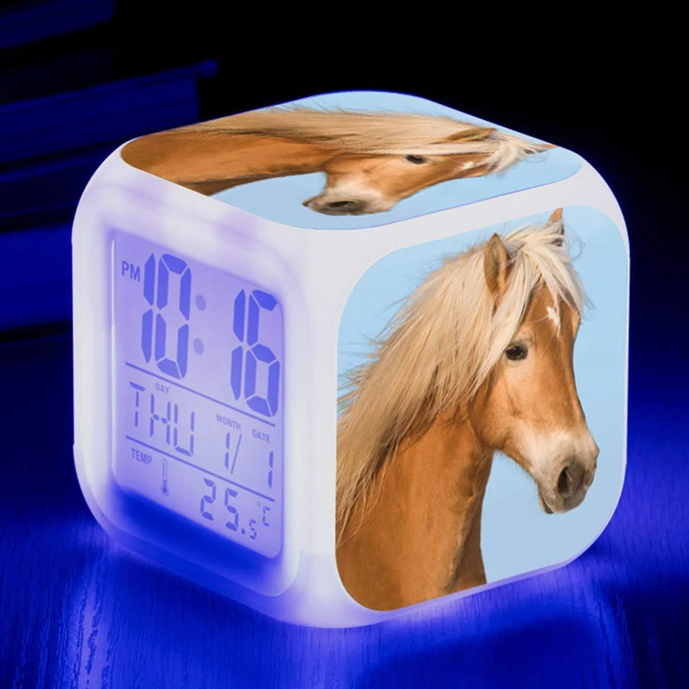 Réveil cheval LED lumineux dans la nuit pour enfants adultes