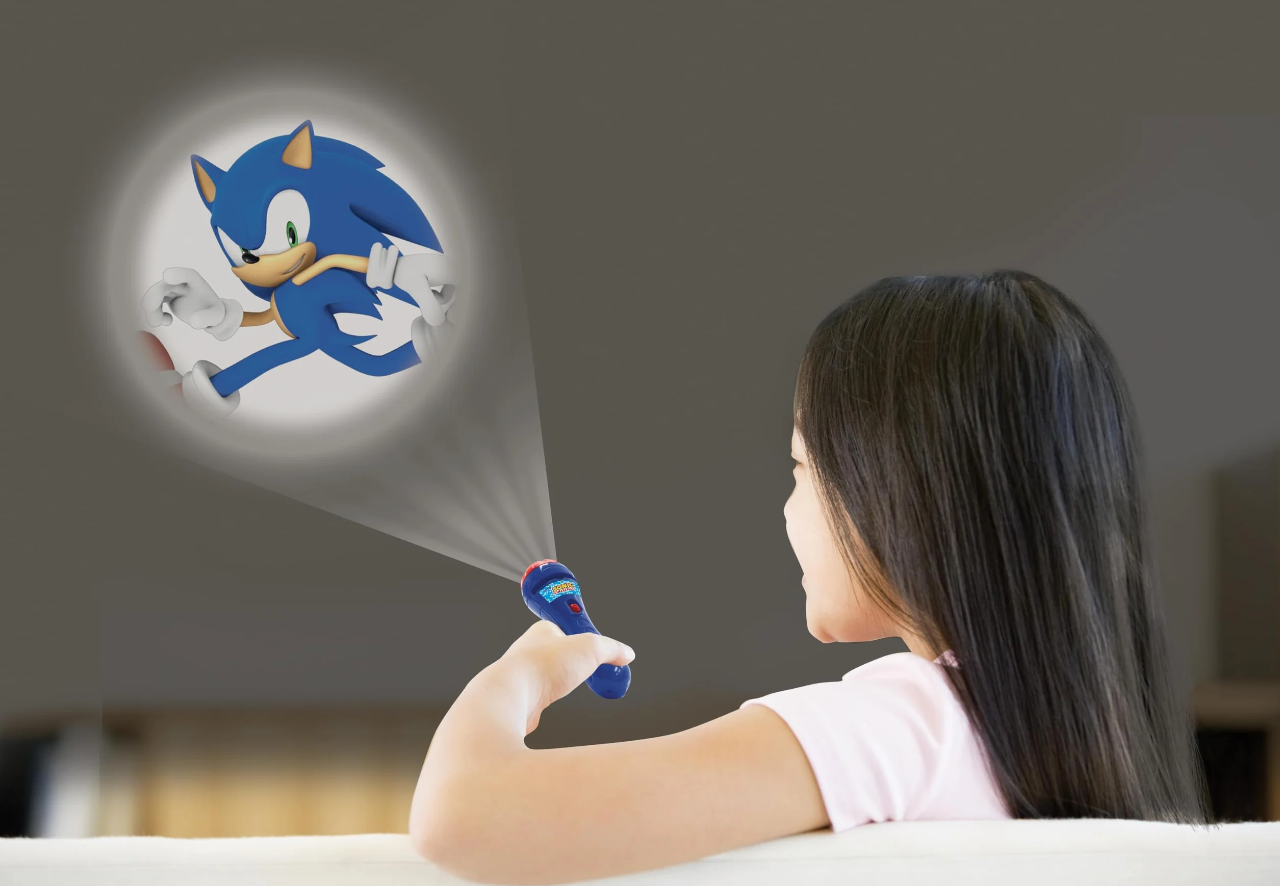 Lexibook Sega Sonic The Hedgehog Projecteur d'histoires Lampe Torche 24 Images 3 disques Rouge Bleu LTC050SNLXB
