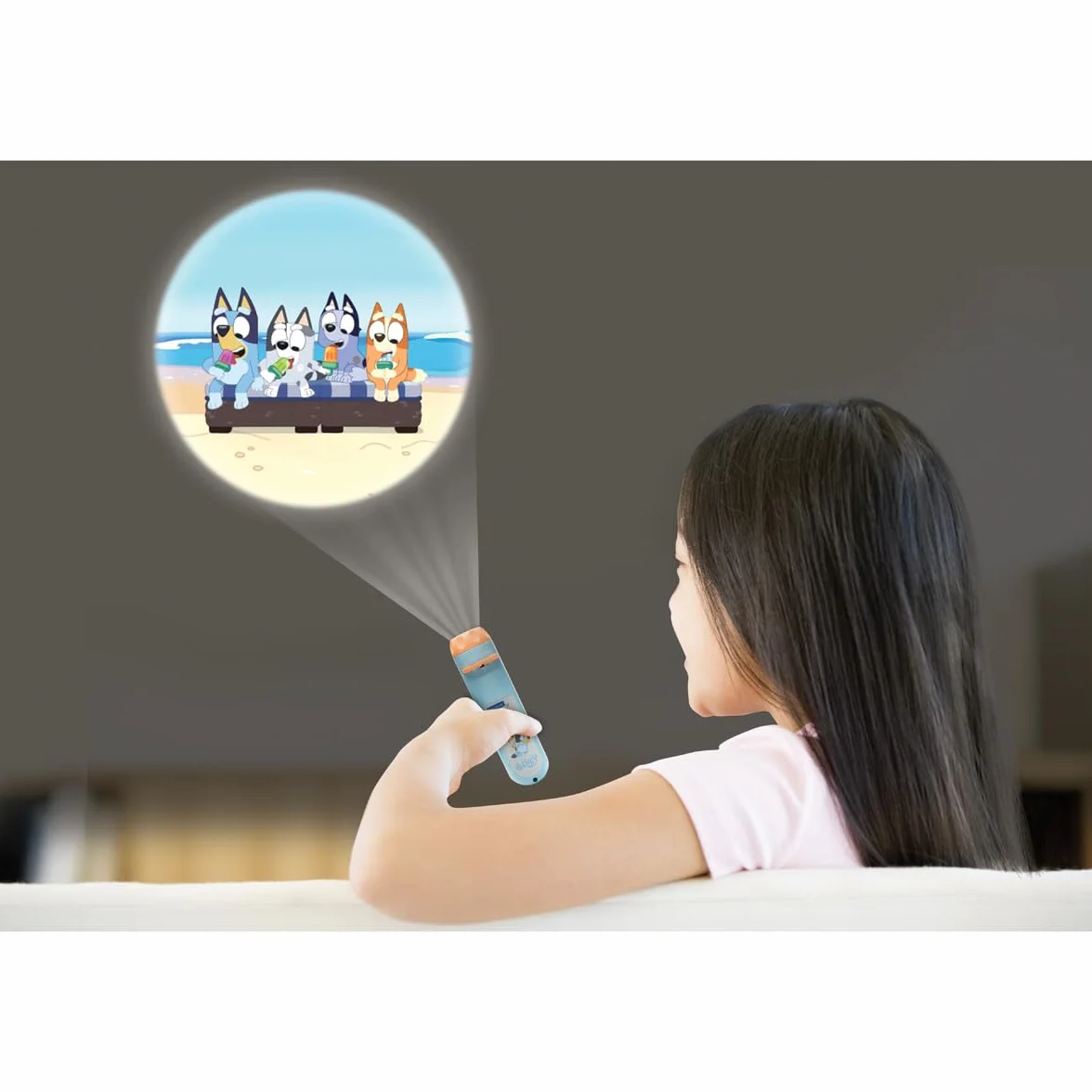 Lexibook Bluey Projecteur à Histoires Lampe Torche LTC050BYLXB Bleu Jaune