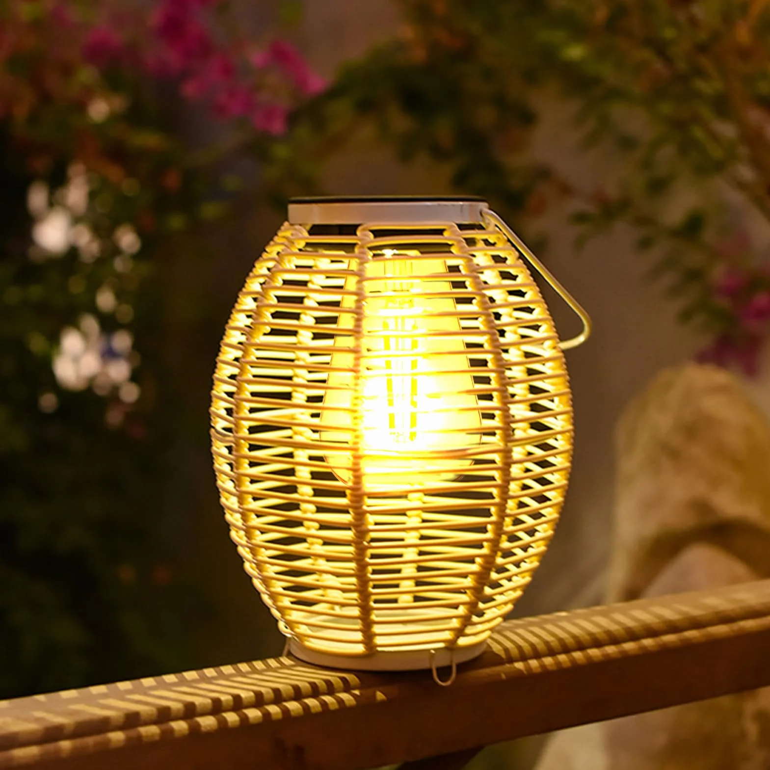 Panneau solaire de rechange 600 mAh étanche pour lampe de jardin LED claire 1x7cm