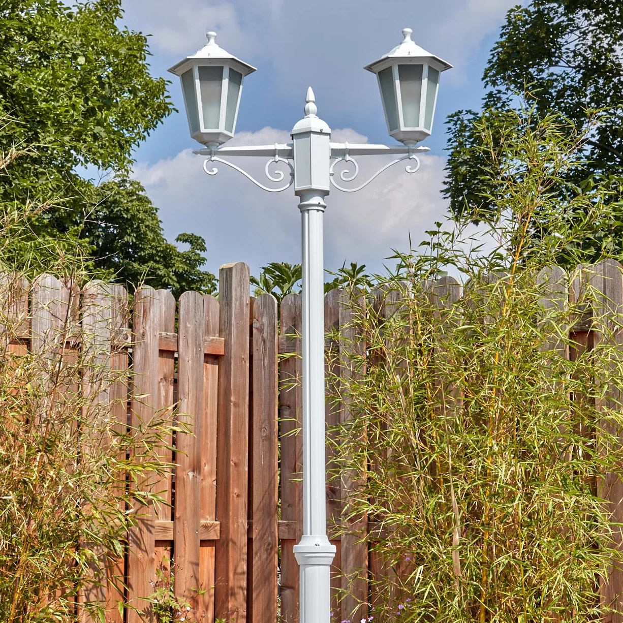 Lampadaire Loria métal verre blanc dépoli 200 cm réglable 2x E27 IP44 vintage