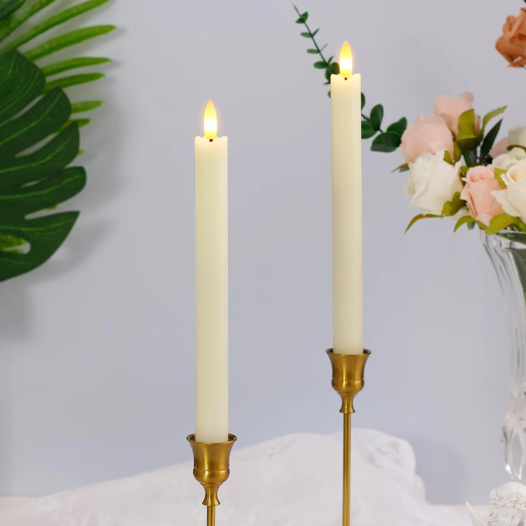 Bougies LED sans flamme avec minuterie, ivoire vacillantes sur piles, lot de 4 en cire véritable 25cm