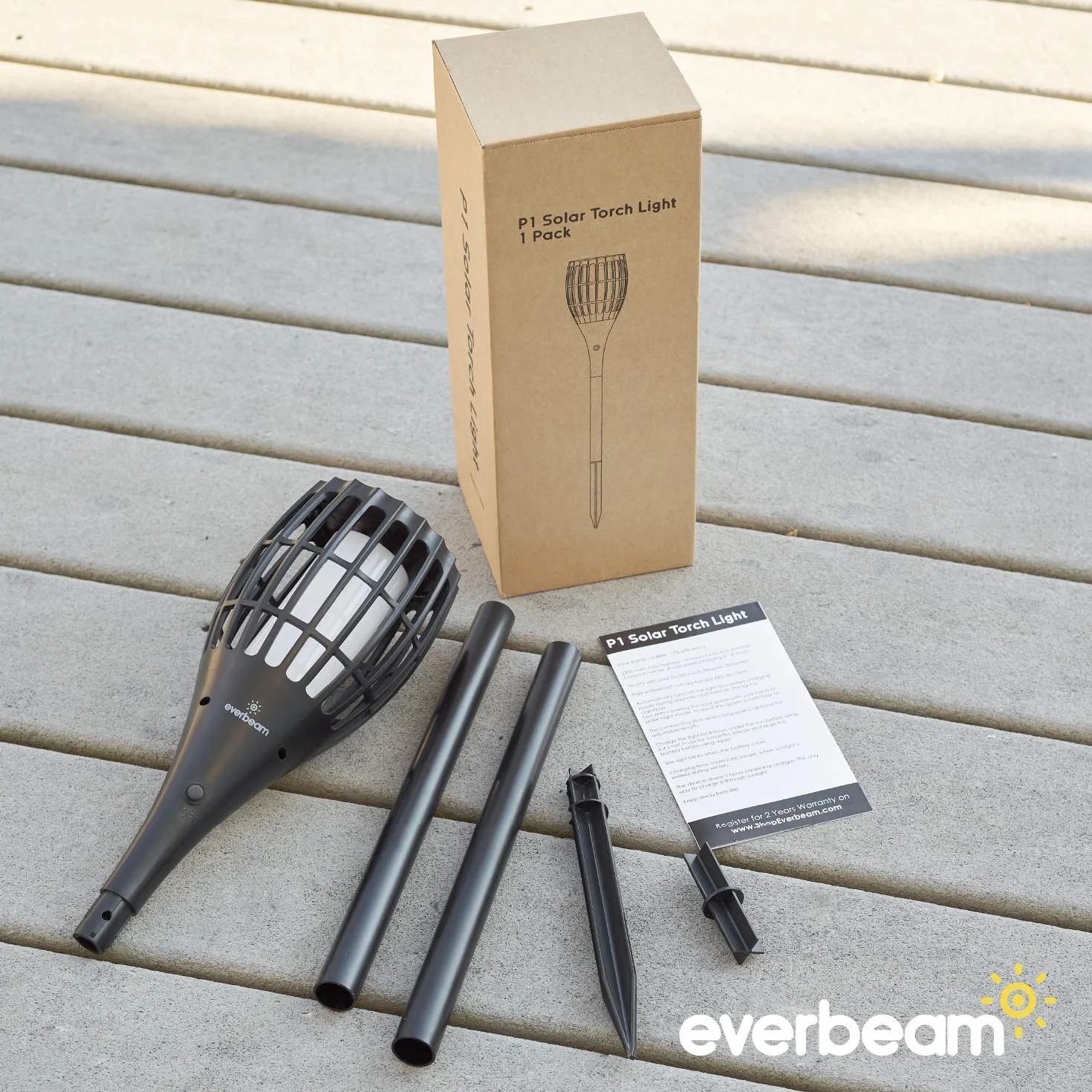 Everbeam P1 Torche Solaire avec Flamme Vacillante, 96 LED, Imperméable Extérieur, Lot de 2
