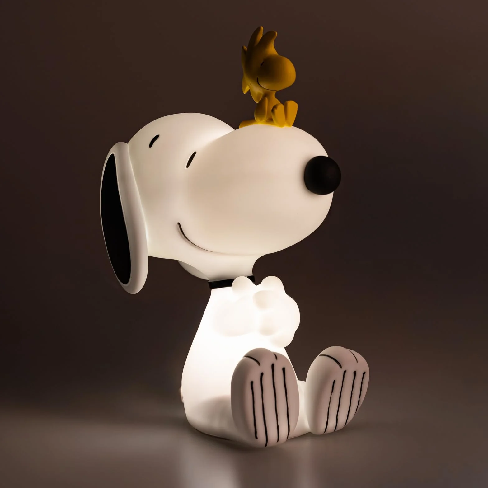 Grupo Erik Lampe Décorative Snoopy Veilleuse Enfant Fonctionne avec 3 Piles AAA ou USB