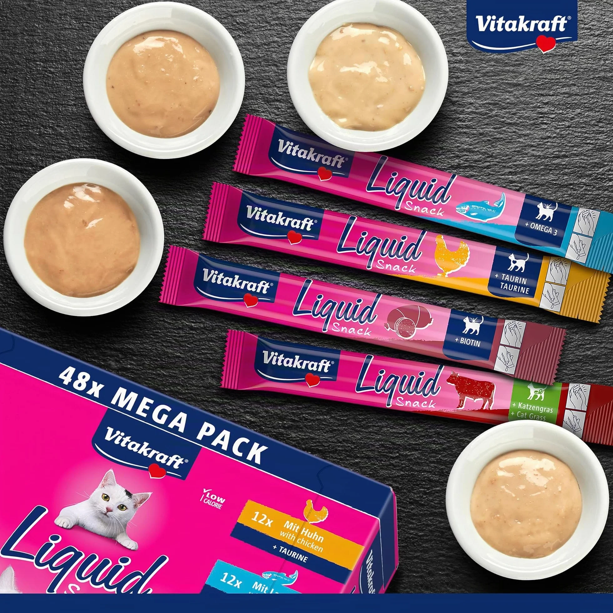 VITAKRAFT Liquid Snack pour Chats, Friandises Crémeuses au Bœuf, Poulet, Saumon, 1 Pack Économique (48x15g)