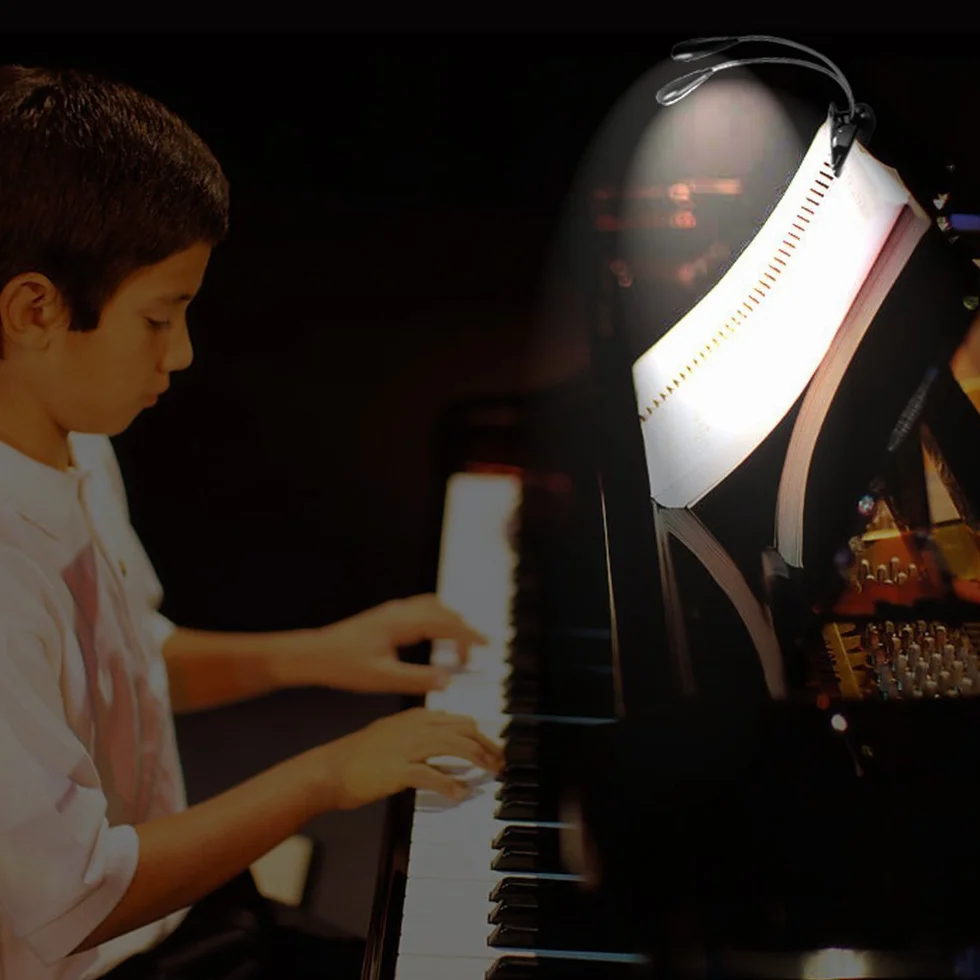 Lampe de Lecture Deux Têtes Liseuse Lampe Clip 8LED 2 Mode Luminosité Réglable 360° Cou Flexible Portable Veilleuse