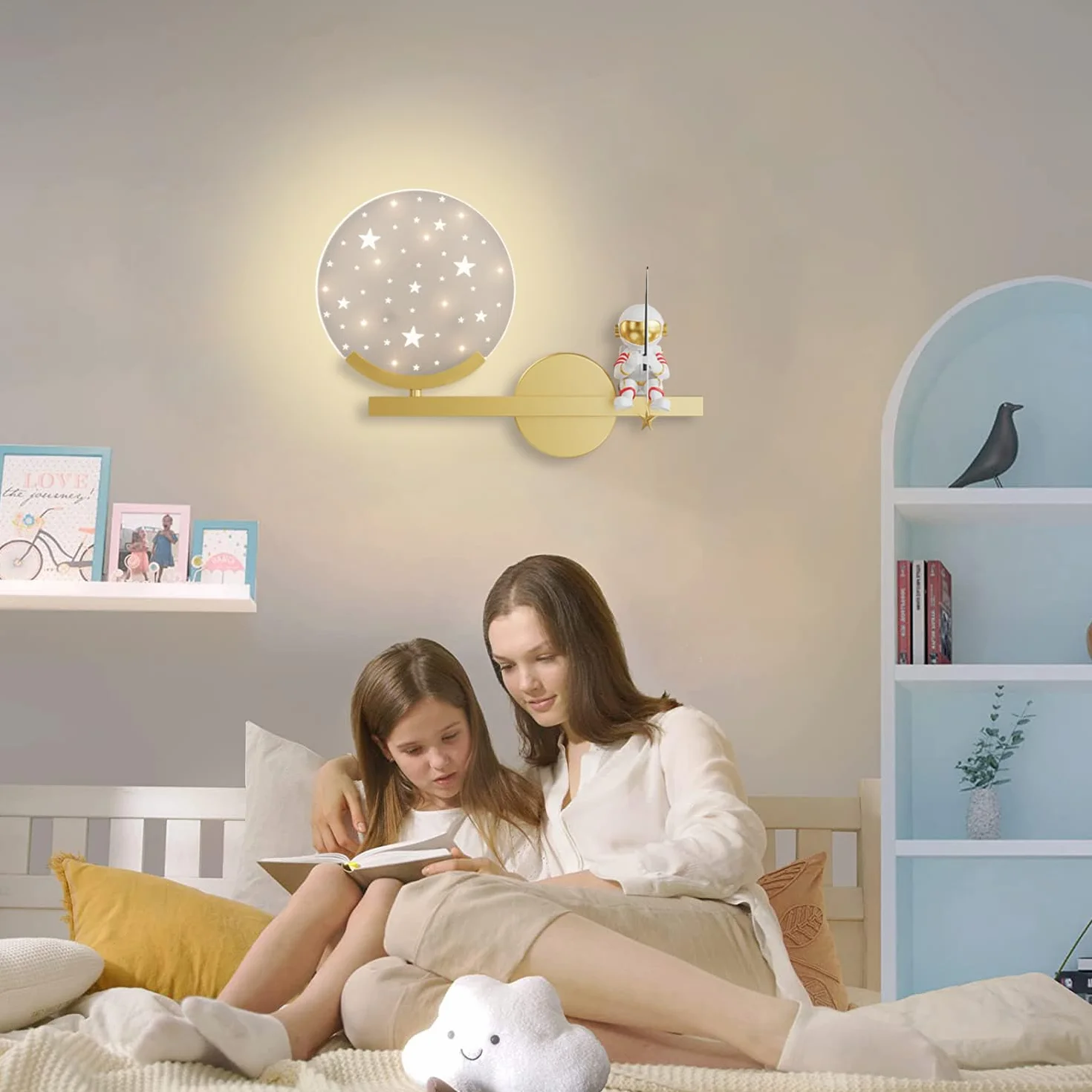 KZT Lampe Murale LED Dimmable 8W avec Interrupteur Tactile et Prise Astronaute Veilleuse Enfant